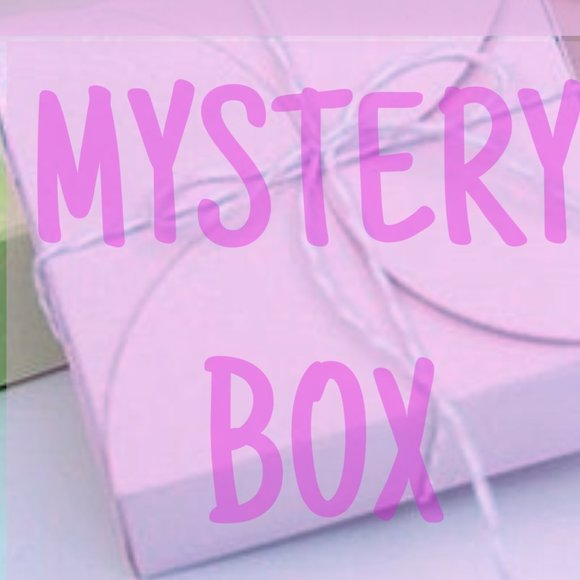 Dresses & Skirts - 5 PIECE Reseller Mystery Box
